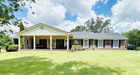 219 Adams Ln, Harrodsburg, KY 40330