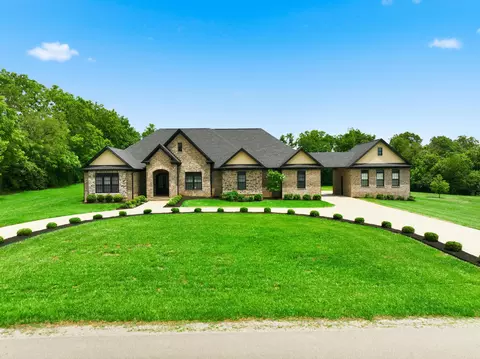 156 Rocky Waters Way, Georgetown, KY 40324