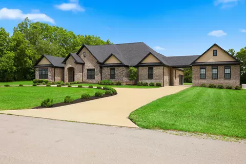 156 Rocky Waters Way, Georgetown, KY 40324