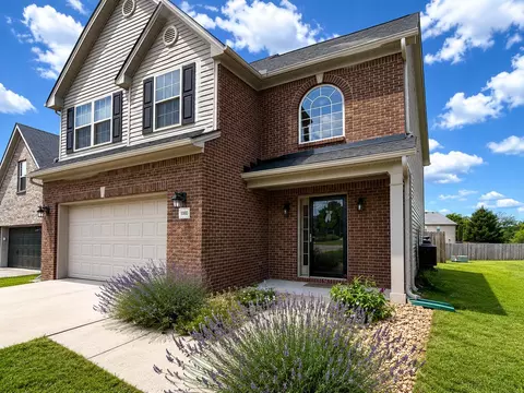 1080 Stonecrop Dr, Lexington, KY 40509