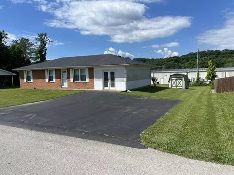 67 N Clayton Ln, Morehead, KY 40351