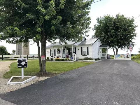 98 Bolton Ln, Tollesboro, KY 41189