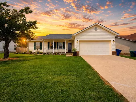 110 Buckingham Ln, Winchester, KY 40391