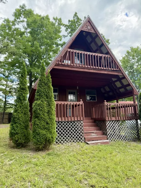 651 Tilleys Ln, Wellington, KY 40387