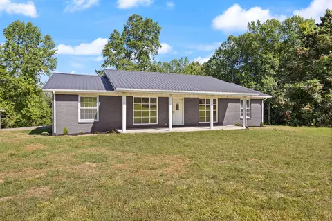 288 Jones Dr, Russell Springs, KY 42642