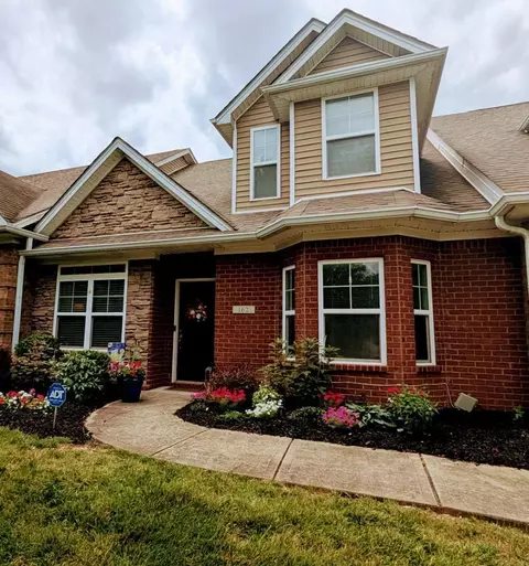 162 Riviera Dr, Georgetown, KY 40324