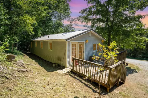 226 Melody Dr, New Haven, KY 40051