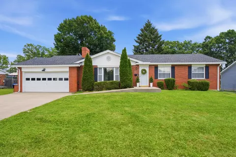 207 Bellwood Ct, Frankfort, KY 40601