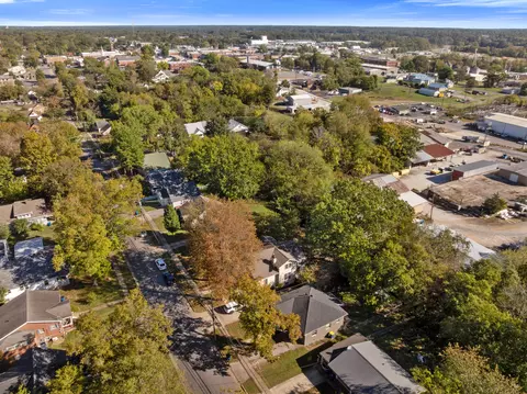 View/Area - 507 S 6th St, Murray, KY 42071 photo 1 of 6