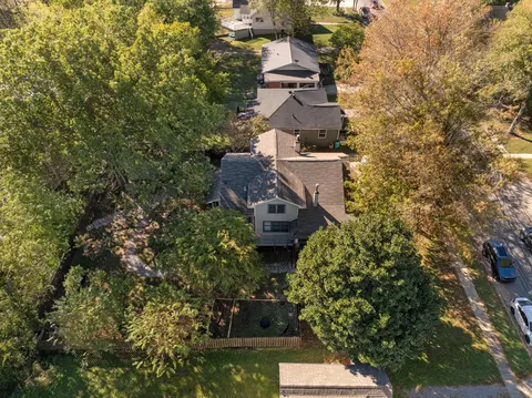 View/Area - 507 S 6th St, Murray, KY 42071 photo 5 of 6