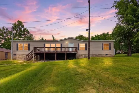 1303 Versailles Rd, Lawrenceburg, KY 40342