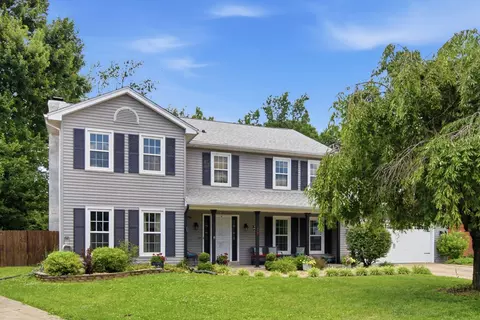 418 Wells Ln, Versailles, KY 40383