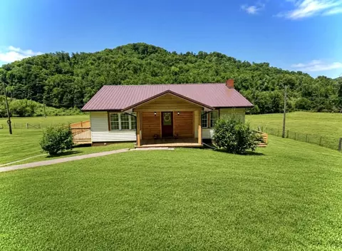2082 Kentucky 92, Pineville, KY 40977