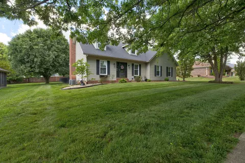 19 Fontaine Blvd, Winchester, KY 40391