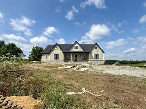 2006 West Ct, Richmond, KY 40475