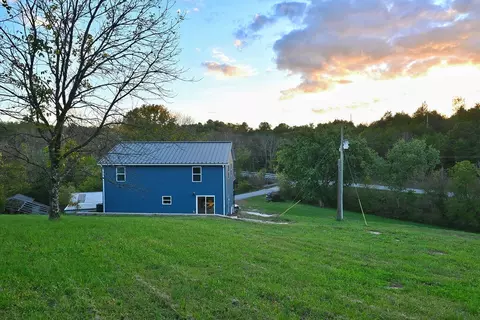1600 Puncheon Creek Rd, Lawrenceburg, KY 40342