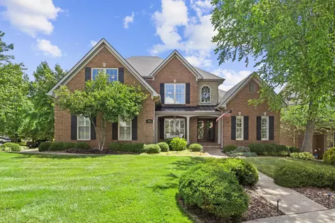 3896 Tatton Park, Lexington, KY 40515
