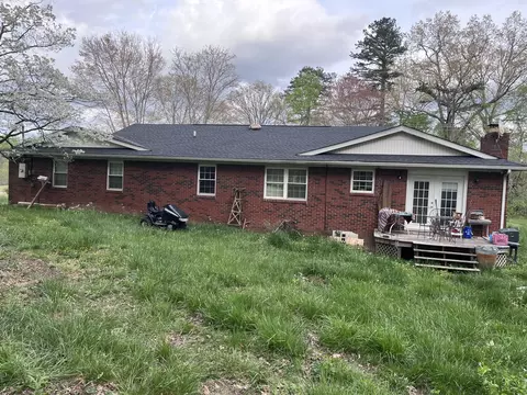 656 Barton Mill Cutoff Rd, Corbin, KY 40701 photo 2