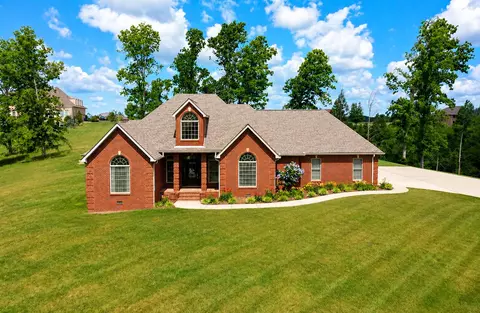 282 Canyon Dr, London, KY 40741