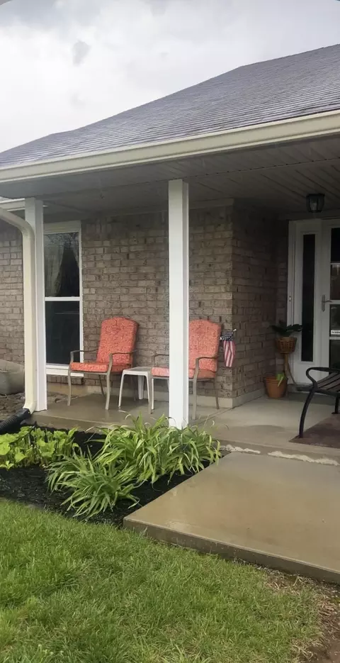 101 Fitzgerald Pl, Georgetown, KY 40324