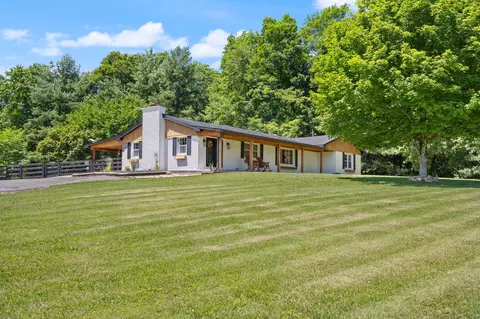 10710 Lebanon Rd, Parksville, KY 40464