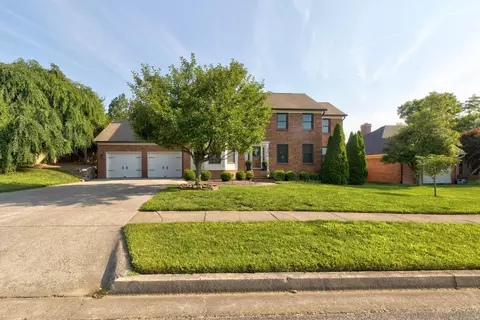 1133 Shagbark Ln, Lexington, KY 40515