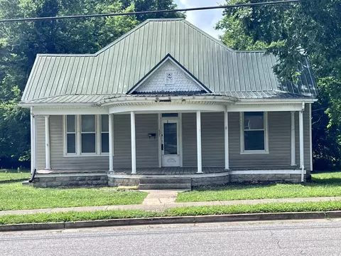 607 N Jefferson St, Princeton, KY 42445