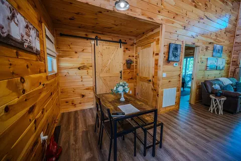 Dining - 168 Eagle Ridge Rd, Campton, KY 41301 photo 1 of 1