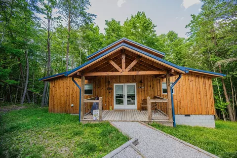 Exterior - 168 Eagle Ridge Rd, Campton, KY 41301 photo 2 of 11