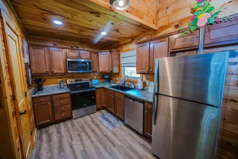 Kitchen - 168 Eagle Ridge Rd, Campton, KY 41301 photo 1 of 1