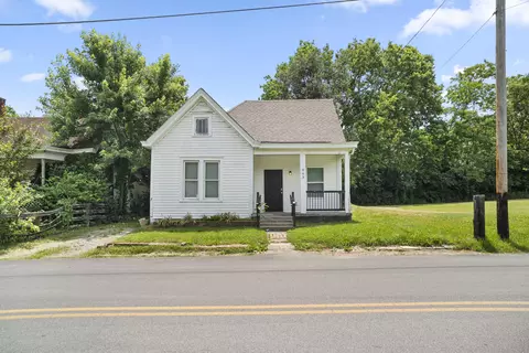 863 E Main St, Georgetown, KY 40324