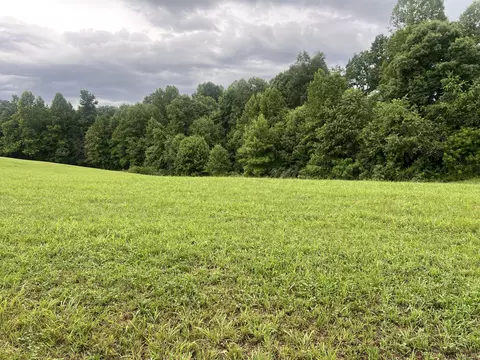 23 Hemlock Way, Morehead, KY 40351