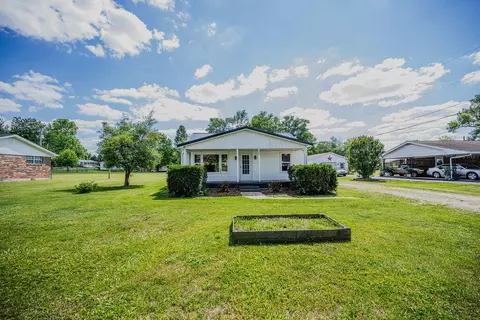 Other - 829 Maple St, Stanton, KY 40380 photo 10 of 11