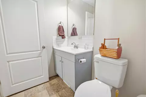 Bath - 80 William Ct, Nancy, KY 42544 photo 5 of 7