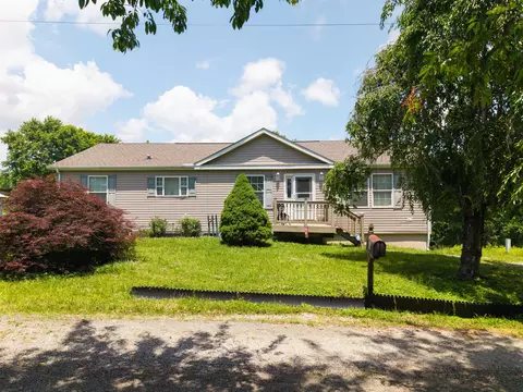 Exterior - 80 William Ct, Nancy, KY 42544 photo 2 of 9