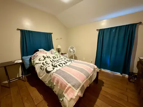 Bedroom - 67 Pine Mountain Rd, Campton, KY 41301 photo 1 of 3