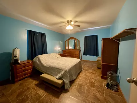 Bedroom - 67 Pine Mountain Rd, Campton, KY 41301 photo 3 of 3