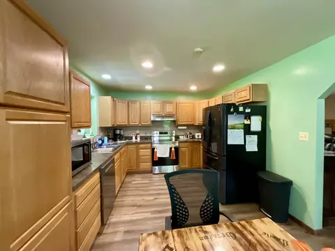 Kitchen - 67 Pine Mountain Rd, Campton, KY 41301 photo 4 of 4
