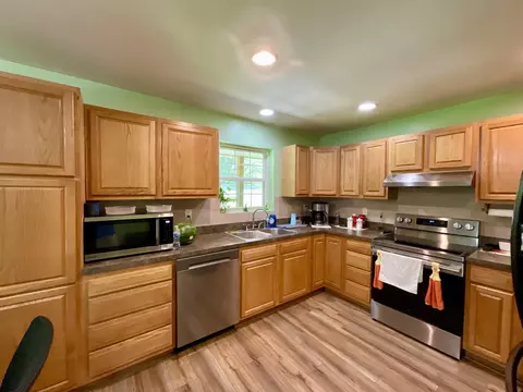 Kitchen - 67 Pine Mountain Rd, Campton, KY 41301 photo 1 of 4