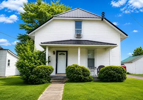 116 Bath Ave, Owingsville, KY 40360