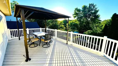 257 Shoreside Dr, Lexington, KY 40515