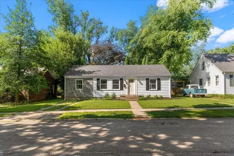 608 Sheridan Dr, Lexington, KY 40503