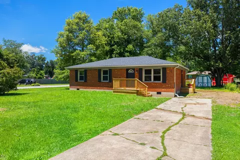 113 Cherry Ln, Frankfort, KY 40601