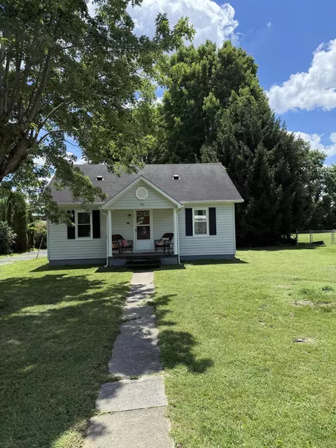100 West St, Brodhead, KY 40409