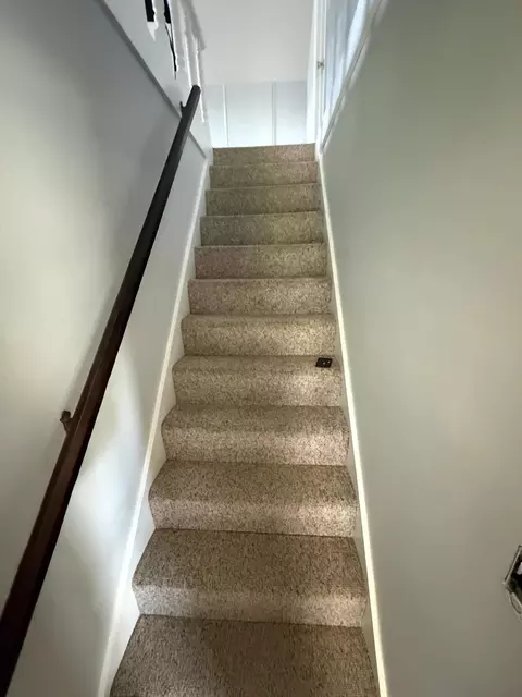 Entry Way - 100 West St, Brodhead, KY 40409 photo 1 of 1