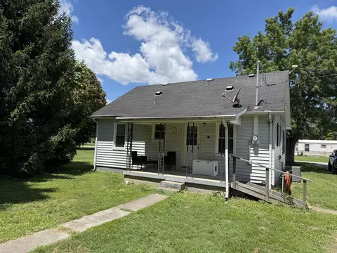 Exterior - 100 West St, Brodhead, KY 40409 photo 4 of 9