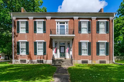 1001 Main St, Millersburg, KY 40348