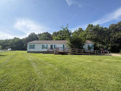 115 Lake Court Ct, Kevil, KY 42053