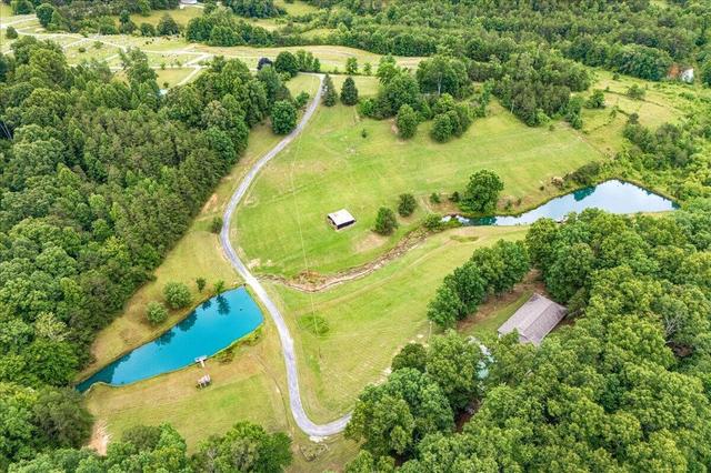 272 Locust Grove Cemetery Rd, London, KY 40744