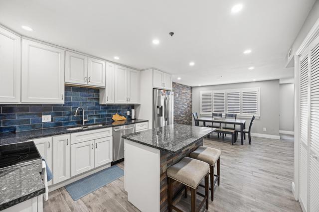 355 S Broadway, Lexington, KY 40508